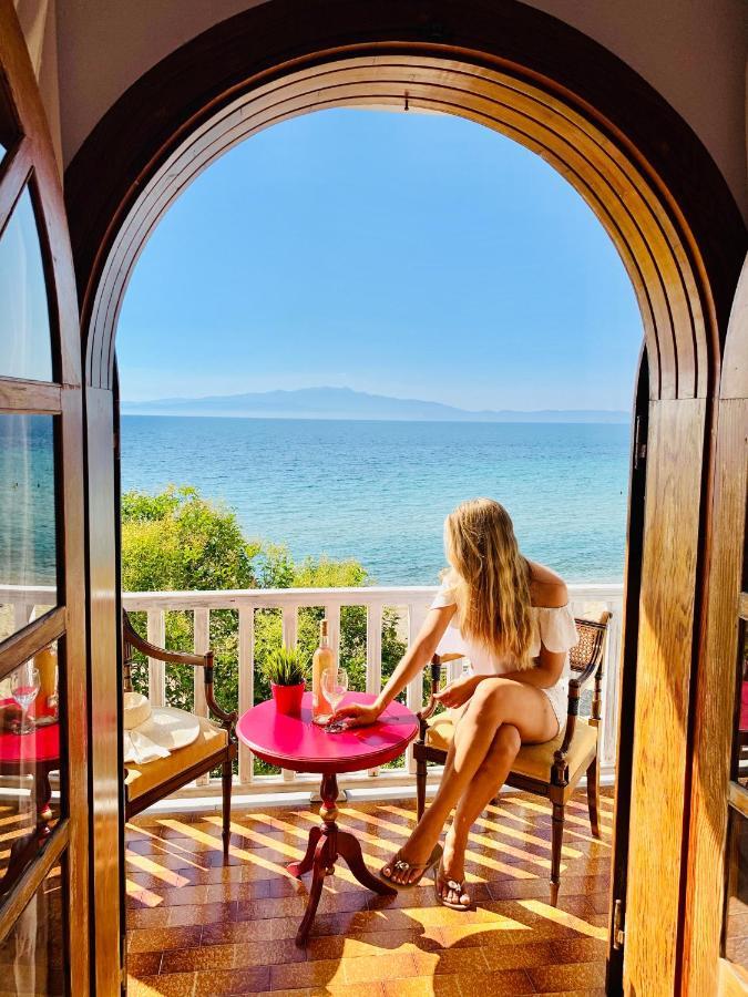 Byblos Mare-The Exclusive Beach Front Villa Skala Sotiros Exterior photo